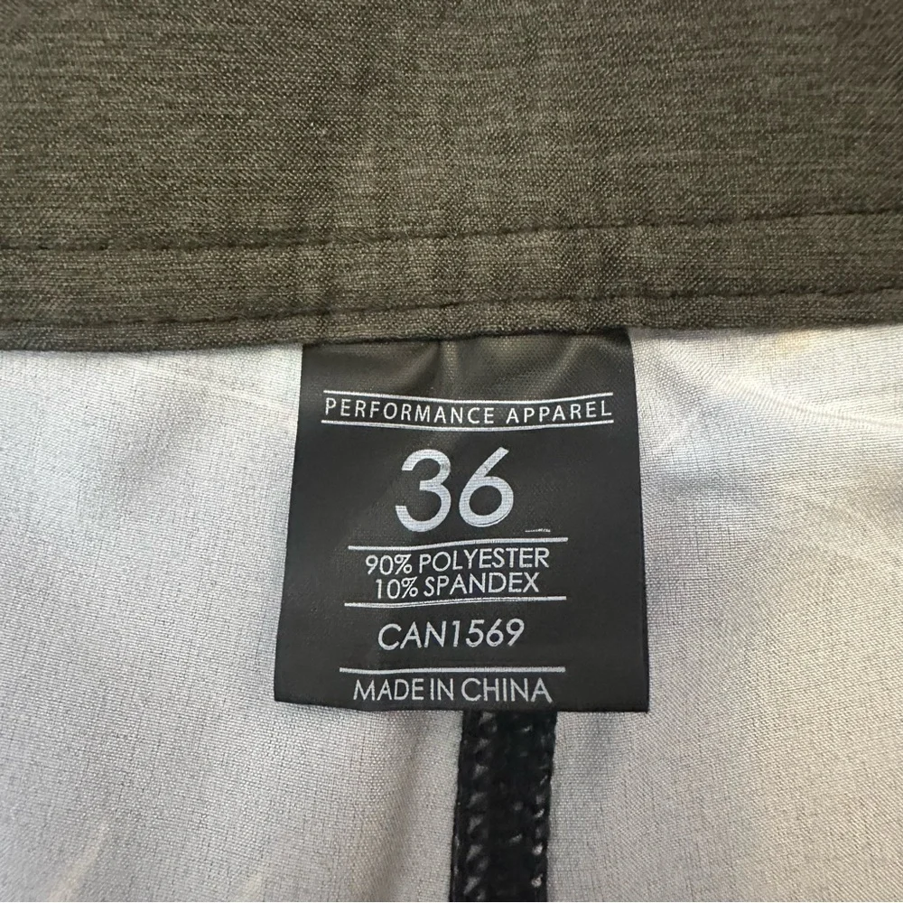 Performance Apparel Hybrid Men’s Shorts size 36
